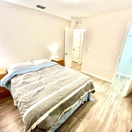 Share Room By Month Cozy 3 Bed Home 5 Mins To Jax Airport & Zoo Jacksonville Exterior photo