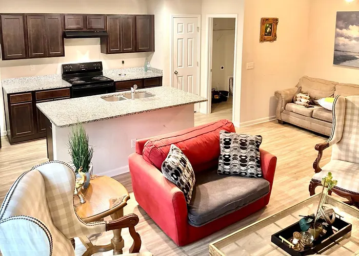 Cozy 3 Bed Home 5 Mins To Jax Airport & Zoo