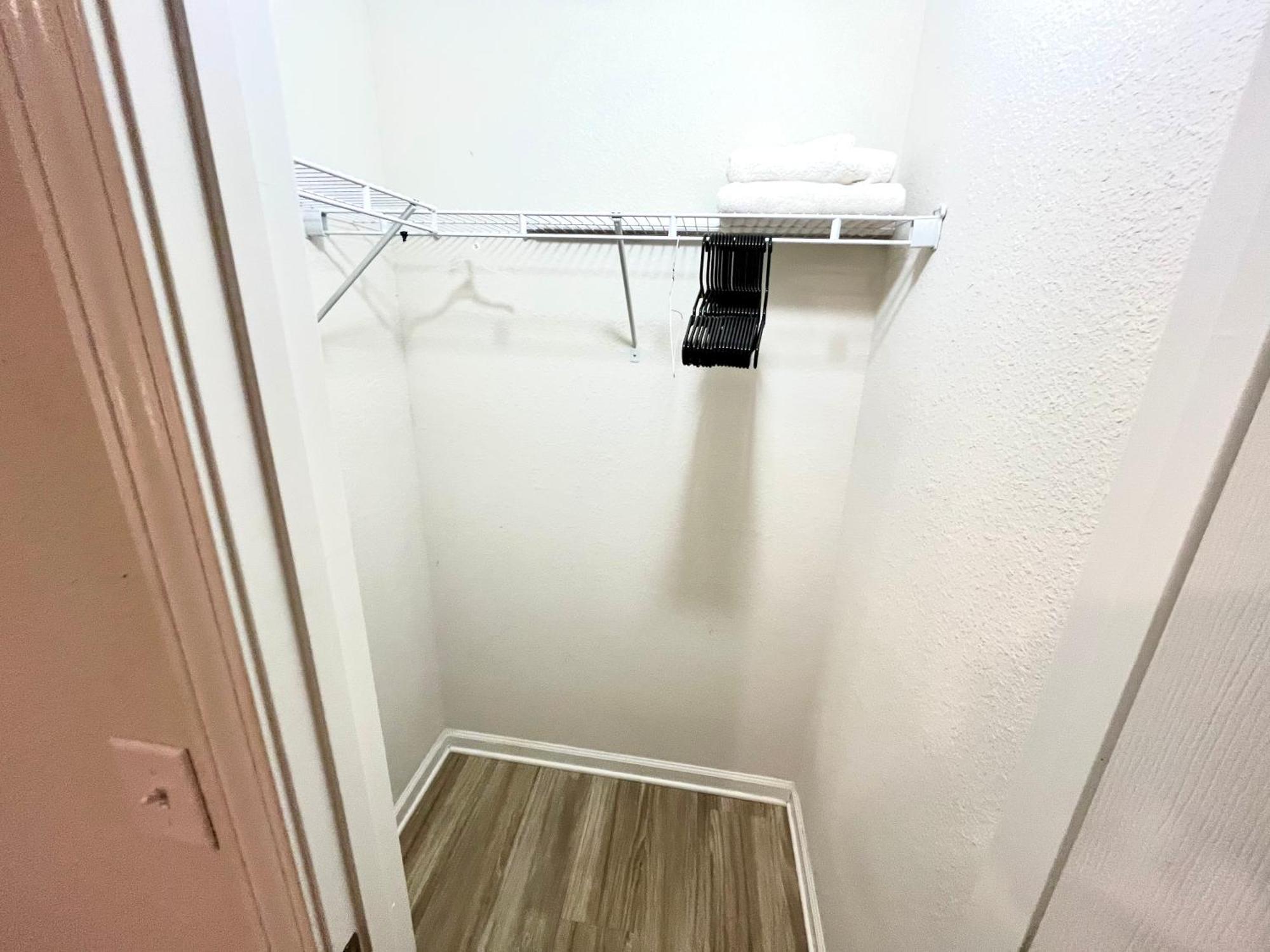 Share By Month Cozy 3 Bed 5 Mins To Jax Airport & Zoo *