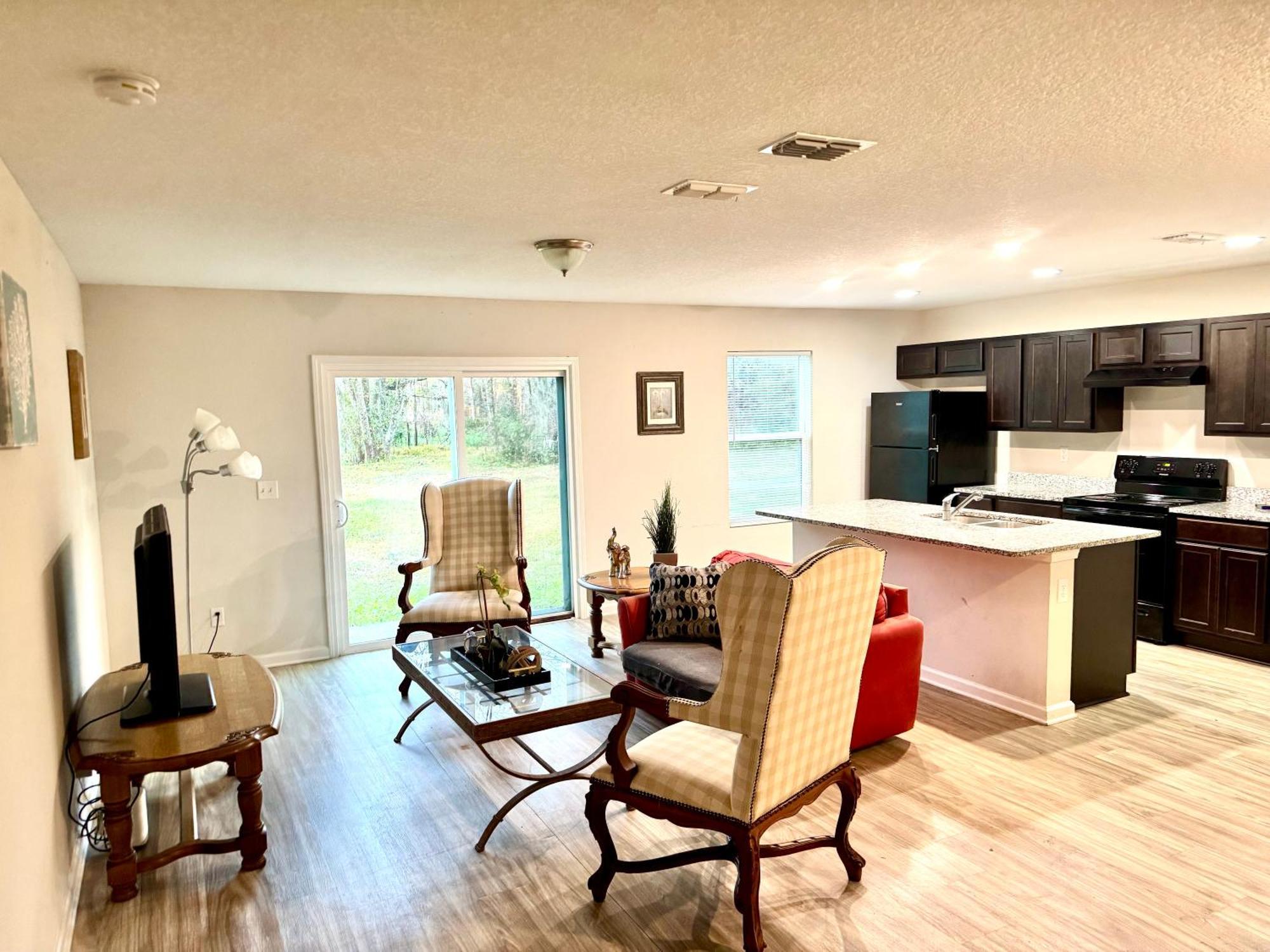 Share By Month Cozy 3 Bed 5 Mins To Jax Airport & Zoo Jacksonville